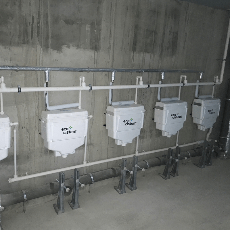 Eco Cistem - Water‑Saving Concealed Cistern Thomas Dudley